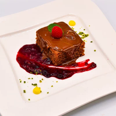 Wellnesshotel Albblick Restaurant Essen Nachtisch Brownie
