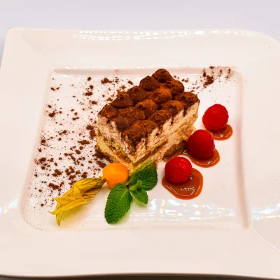 Wellnesshotel Albblick Restaurant Essen Nachtisch Tiramisu
