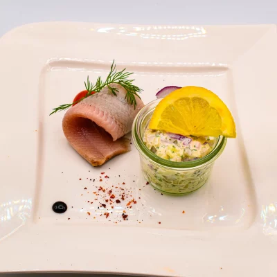 Wellnesshotel Albblick Restaurant Essen Vorspeise Fisch