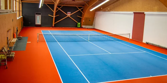 Wellnesshotel Albblick Tennishalle Komplettansicht